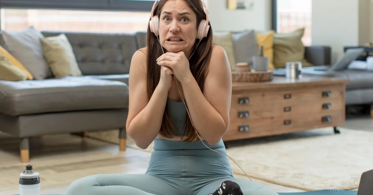 Yoga for Beginners: 7 Asanas to Start Your Journey to Flexibility and Calm