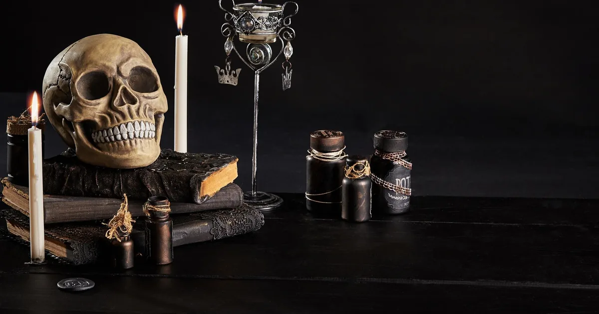 Contract with a demon: the price of the deal in legends and dreams