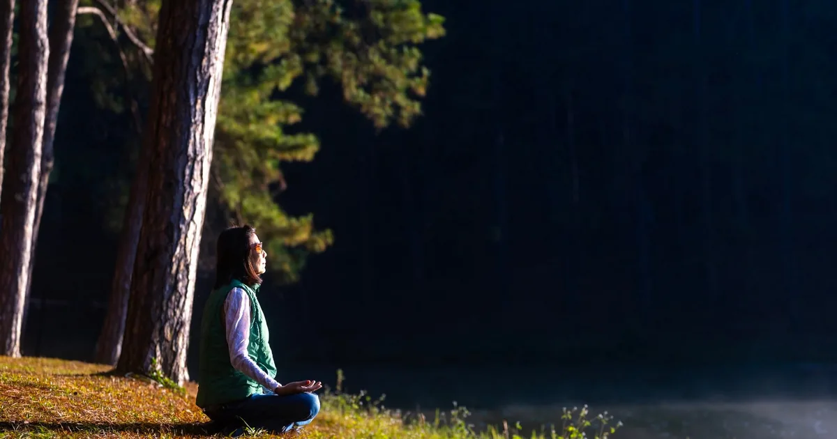 Restless Souls: 7 Signs That the Dead Has Not Left