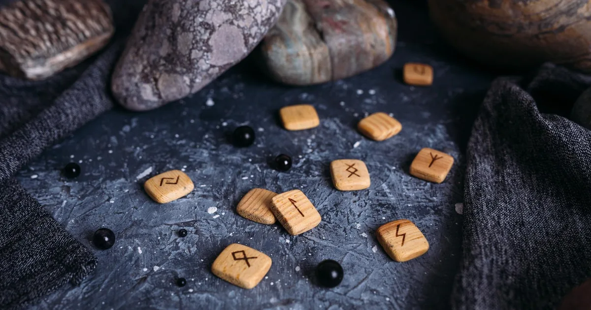 Runes and their meaning: Elder Futhark for beginners