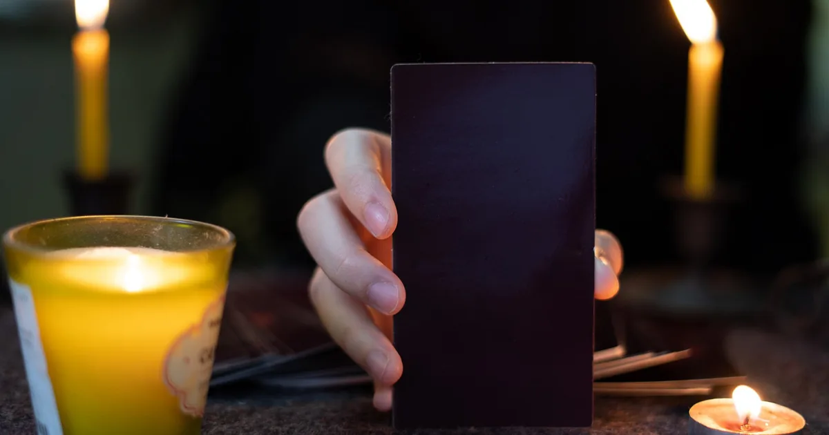 Tarot Yes or No: How to Get an Honest Answer with One Card