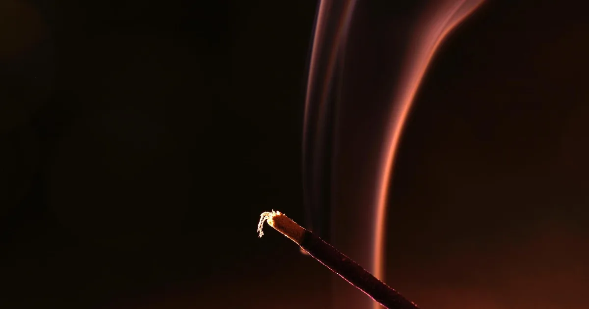 Tarot Wands: Meaning of All 14 Cards of the Fire Suit