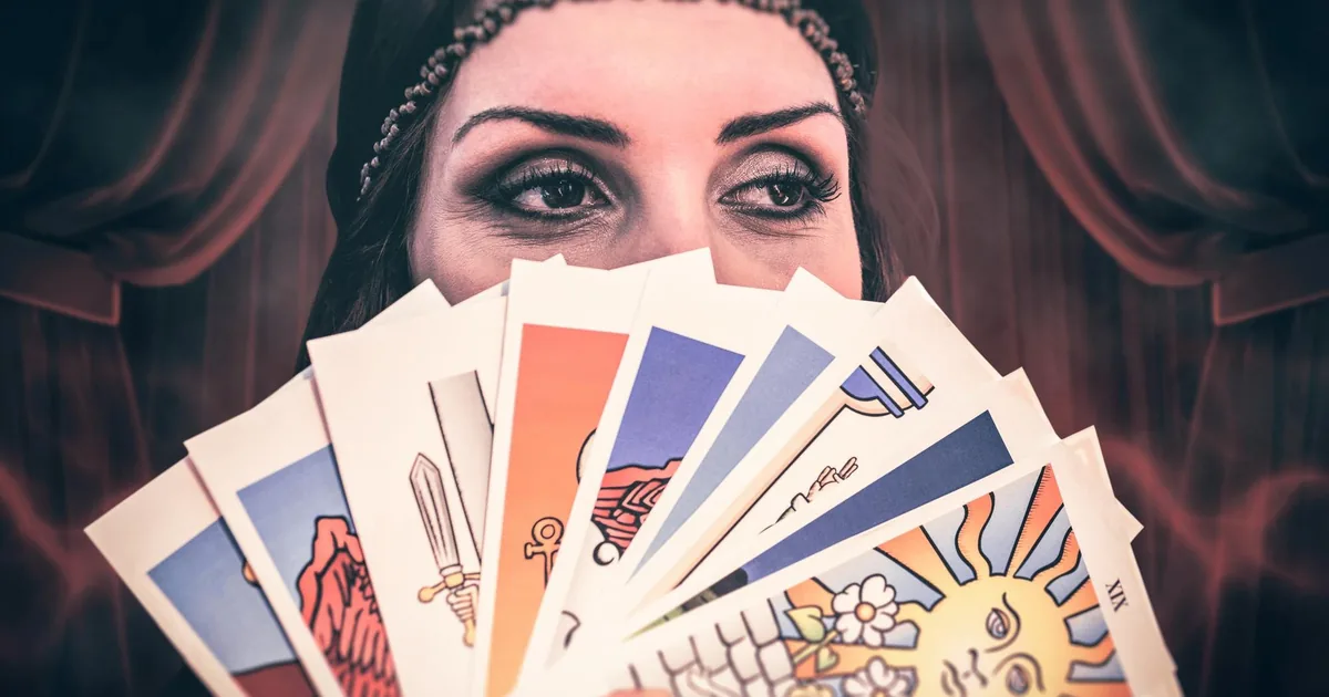 Meaning of Tarot Cards: How to Read the Major Arcana Without Rote Memorization